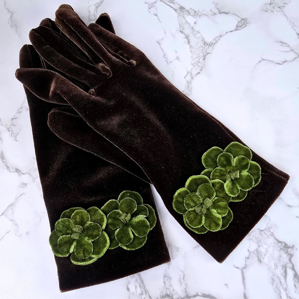 Vintage Style Brown Velvet Gloves Green Floral Applique Stretch Evening Shihreen - Picture 3 of 8
